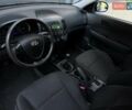Чорний Хендай i30, об'ємом двигуна 1.4 л та пробігом 247 тис. км за 6300 $, фото 7 на Automoto.ua