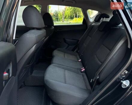 Чорний Хендай i30, об'ємом двигуна 1.4 л та пробігом 247 тис. км за 6300 $, фото 10 на Automoto.ua