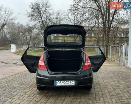 Чорний Хендай i30, об'ємом двигуна 1.4 л та пробігом 247 тис. км за 5800 $, фото 11 на Automoto.ua