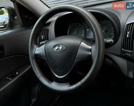 Чорний Хендай i30, об'ємом двигуна 1.4 л та пробігом 247 тис. км за 6300 $, фото 15 на Automoto.ua