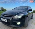 Черный Хендай i30, объемом двигателя 1.4 л и пробегом 217 тыс. км за 5300 $, фото 1 на Automoto.ua