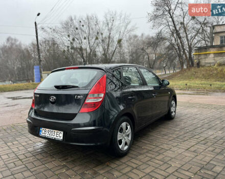 Чорний Хендай i30, об'ємом двигуна 1.4 л та пробігом 247 тис. км за 5800 $, фото 5 на Automoto.ua