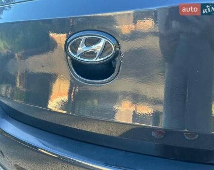 Черный Хендай i30, объемом двигателя 1.6 л и пробегом 219 тыс. км за 4700 $, фото 11 на Automoto.ua