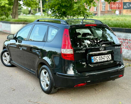 Черный Хендай i30, объемом двигателя 1.6 л и пробегом 198 тыс. км за 6600 $, фото 3 на Automoto.ua