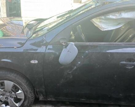 Чорний Хендай i30, об'ємом двигуна 1.6 л та пробігом 250 тис. км за 2500 $, фото 5 на Automoto.ua