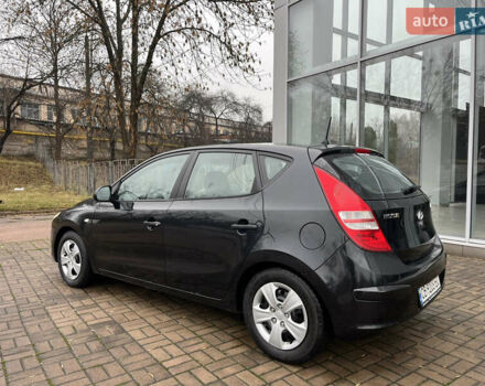 Чорний Хендай i30, об'ємом двигуна 1.4 л та пробігом 247 тис. км за 5800 $, фото 2 на Automoto.ua