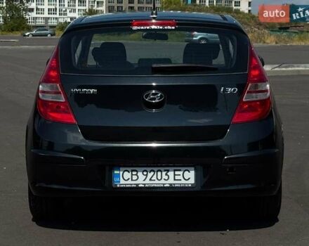 Чорний Хендай i30, об'ємом двигуна 1.4 л та пробігом 247 тис. км за 6300 $, фото 3 на Automoto.ua