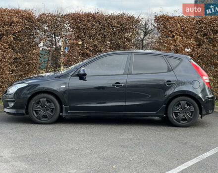 Черный Хендай i30, объемом двигателя 1.6 л и пробегом 180 тыс. км за 6700 $, фото 10 на Automoto.ua