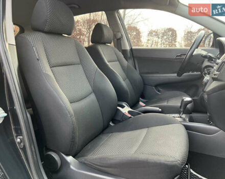 Черный Хендай i30, объемом двигателя 1.6 л и пробегом 180 тыс. км за 6700 $, фото 53 на Automoto.ua