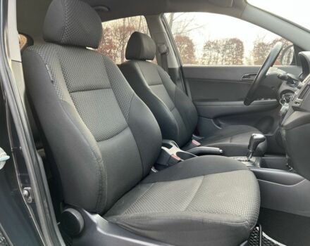 Черный Хендай i30, объемом двигателя 1.6 л и пробегом 160 тыс. км за 6500 $, фото 19 на Automoto.ua