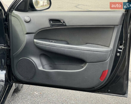 Черный Хендай i30, объемом двигателя 1.6 л и пробегом 180 тыс. км за 6700 $, фото 51 на Automoto.ua