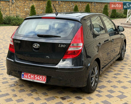 Чорний Хендай i30, об'ємом двигуна 1.4 л та пробігом 170 тис. км за 5950 $, фото 14 на Automoto.ua