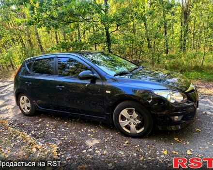 Хендай i30 2011 в Василькове на Automoto.ua Черный Хендай i30, объемом двигателя 1.6 л и пробегом 0 тыс. км за 4400 $, фото 4 на Automoto.ua