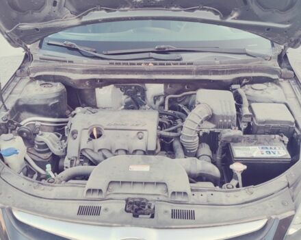 Черный Хендай i30, объемом двигателя 1.4 л и пробегом 210 тыс. км за 5800 $, фото 4 на Automoto.ua