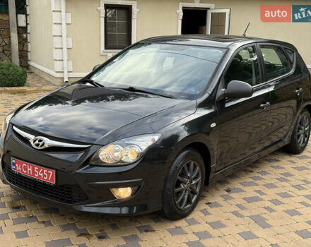 Чорний Хендай i30, об'ємом двигуна 1.4 л та пробігом 170 тис. км за 5950 $, фото 10 на Automoto.ua