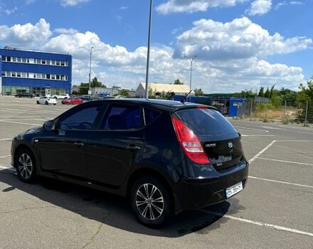 Чорний Хендай i30, об'ємом двигуна 1.6 л та пробігом 230 тис. км за 6500 $, фото 5 на Automoto.ua