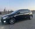Черный Хендай i30, объемом двигателя 1.4 л и пробегом 275 тыс. км за 3500 $, фото 1 на Automoto.ua