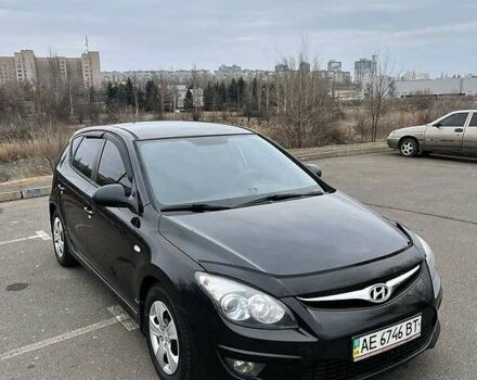 Чорний Хендай i30, об'ємом двигуна 1.4 л та пробігом 172 тис. км за 6950 $, фото 2 на Automoto.ua