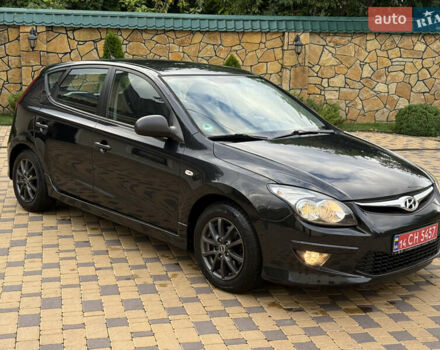 Чорний Хендай i30, об'ємом двигуна 1.4 л та пробігом 170 тис. км за 5950 $, фото 9 на Automoto.ua