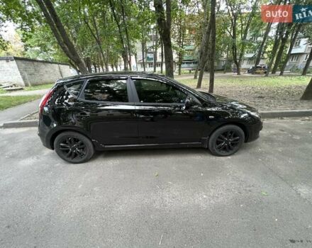 Черный Хендай i30, объемом двигателя 1.4 л и пробегом 223 тыс. км за 6500 $, фото 7 на Automoto.ua