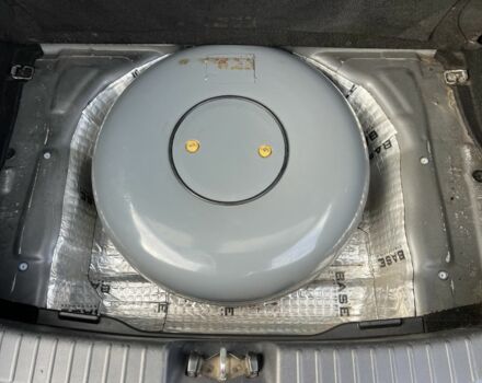 Черный Хендай i30, объемом двигателя 1.6 л и пробегом 160 тыс. км за 6500 $, фото 15 на Automoto.ua