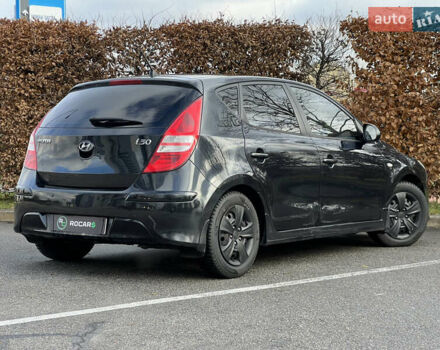 Черный Хендай i30, объемом двигателя 1.6 л и пробегом 180 тыс. км за 6700 $, фото 24 на Automoto.ua