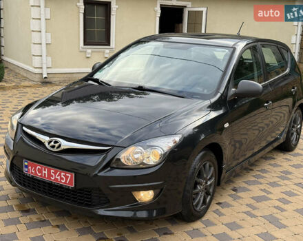 Чорний Хендай i30, об'ємом двигуна 1.4 л та пробігом 170 тис. км за 5950 $, фото 8 на Automoto.ua