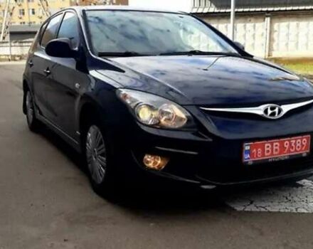 Черный Хендай i30, объемом двигателя 1.4 л и пробегом 240 тыс. км за 6200 $, фото 4 на Automoto.ua