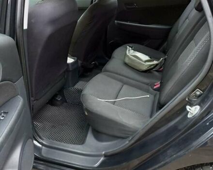 Чорний Хендай i30, об'ємом двигуна 1.6 л та пробігом 354 тис. км за 6100 $, фото 12 на Automoto.ua