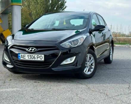 Черный Хендай i30, объемом двигателя 1.6 л и пробегом 105 тыс. км за 8999 $, фото 6 на Automoto.ua