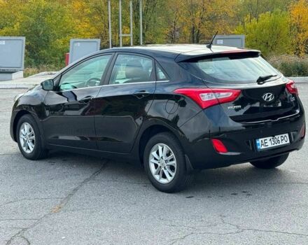 Черный Хендай i30, объемом двигателя 1.6 л и пробегом 105 тыс. км за 8999 $, фото 5 на Automoto.ua