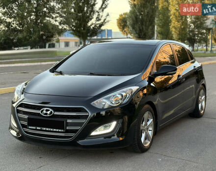Черный Хендай i30, объемом двигателя 1.59 л и пробегом 158 тыс. км за 8888 $, фото 10 на Automoto.ua