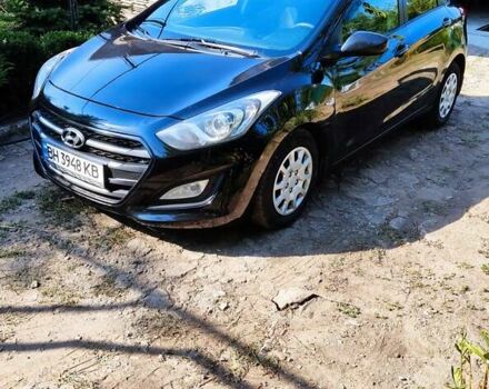Черный Хендай i30, объемом двигателя 1.59 л и пробегом 190 тыс. км за 7100 $, фото 2 на Automoto.ua