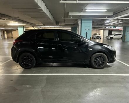Хендай i30 2013 в Одессе на Automoto.ua Черный Хендай i30, объемом двигателя 1.4 л и пробегом 220 тыс. км за 7600 $, фото 3 на Automoto.ua