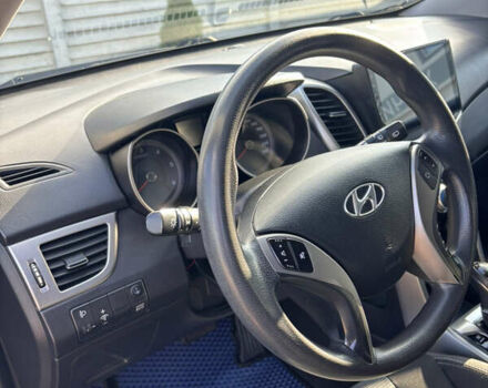 Чорний Хендай i30, об'ємом двигуна 1.58 л та пробігом 160 тис. км за 10900 $, фото 14 на Automoto.ua