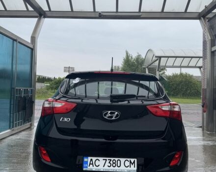 Черный Хендай i30, объемом двигателя 1.4 л и пробегом 160 тыс. км за 8600 $, фото 3 на Automoto.ua
