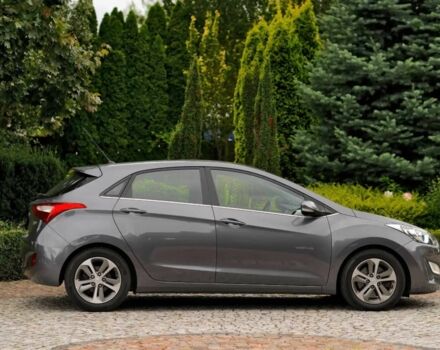 Черный Хендай i30, объемом двигателя 1.6 л и пробегом 109 тыс. км за 8000 $, фото 1 на Automoto.ua