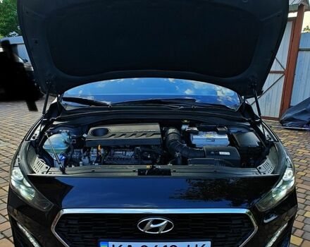 Черный Хендай i30, объемом двигателя 1.4 л и пробегом 97 тыс. км за 14500 $, фото 4 на Automoto.ua