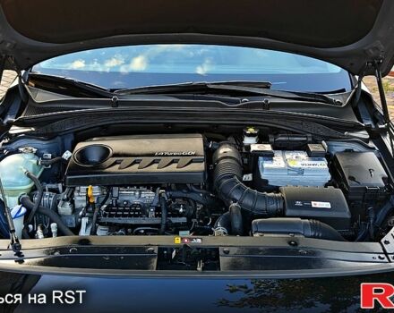 Черный Хендай i30, объемом двигателя 1.4 л и пробегом 97 тыс. км за 14500 $, фото 5 на Automoto.ua