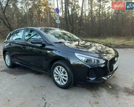 Черный Хендай i30, объемом двигателя 1.6 л и пробегом 66 тыс. км за 12800 $, фото 3 на Automoto.ua