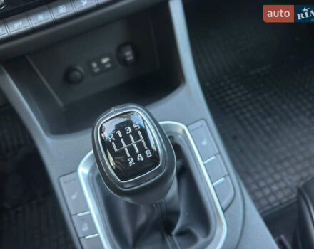 Черный Хендай i30, объемом двигателя 1.6 л и пробегом 66 тыс. км за 12800 $, фото 14 на Automoto.ua