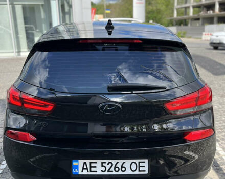 Чорний Хендай i30, об'ємом двигуна 1.59 л та пробігом 83 тис. км за 15900 $, фото 15 на Automoto.ua