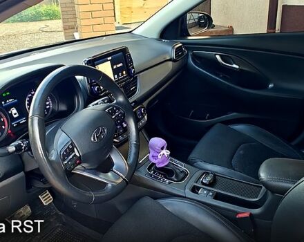 Черный Хендай i30, объемом двигателя 1.4 л и пробегом 97 тыс. км за 14500 $, фото 8 на Automoto.ua