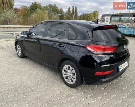 Черный Хендай i30, объемом двигателя 1.5 л и пробегом 171 тыс. км за 16800 $, фото 6 на Automoto.ua