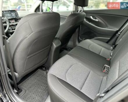 Черный Хендай i30, объемом двигателя 1.5 л и пробегом 50 тыс. км за 16900 $, фото 18 на Automoto.ua