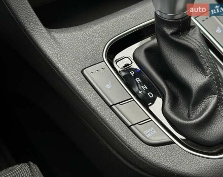 Черный Хендай i30, объемом двигателя 1.5 л и пробегом 50 тыс. км за 16900 $, фото 2 на Automoto.ua