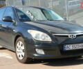 Черный Хендай i30, объемом двигателя 1.6 л и пробегом 228 тыс. км за 5200 $, фото 6 на Automoto.ua