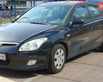 Черный Хендай i30, объемом двигателя 1.6 л и пробегом 228 тыс. км за 6200 $, фото 1 на Automoto.ua