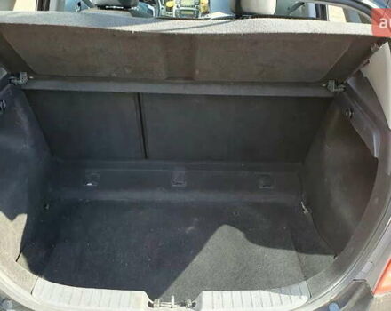 Черный Хендай i30, объемом двигателя 1.6 л и пробегом 228 тыс. км за 5200 $, фото 12 на Automoto.ua