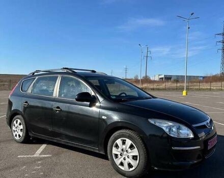 Чорний Хендай i30, об'ємом двигуна 1.6 л та пробігом 194 тис. км за 6750 $, фото 3 на Automoto.ua